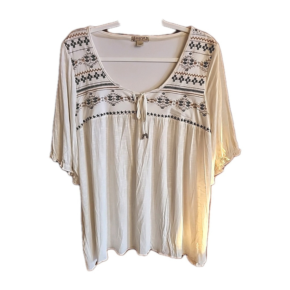 Energe World Wear Women's Plus Size XL Embroidered Dolman Sleeve Pleated WhiteA2